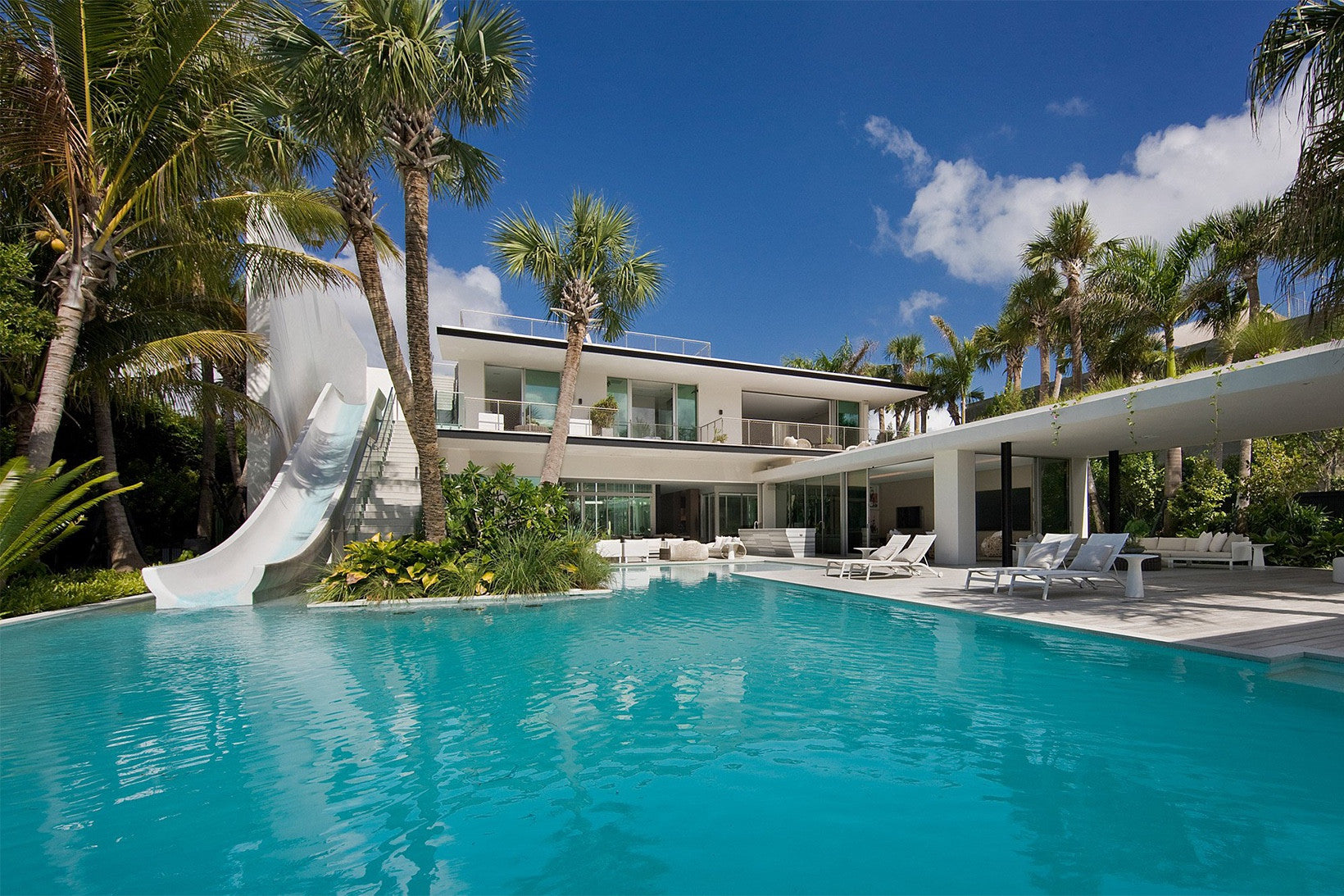 SAOTA Built the Miami Beach House of Your Dreams